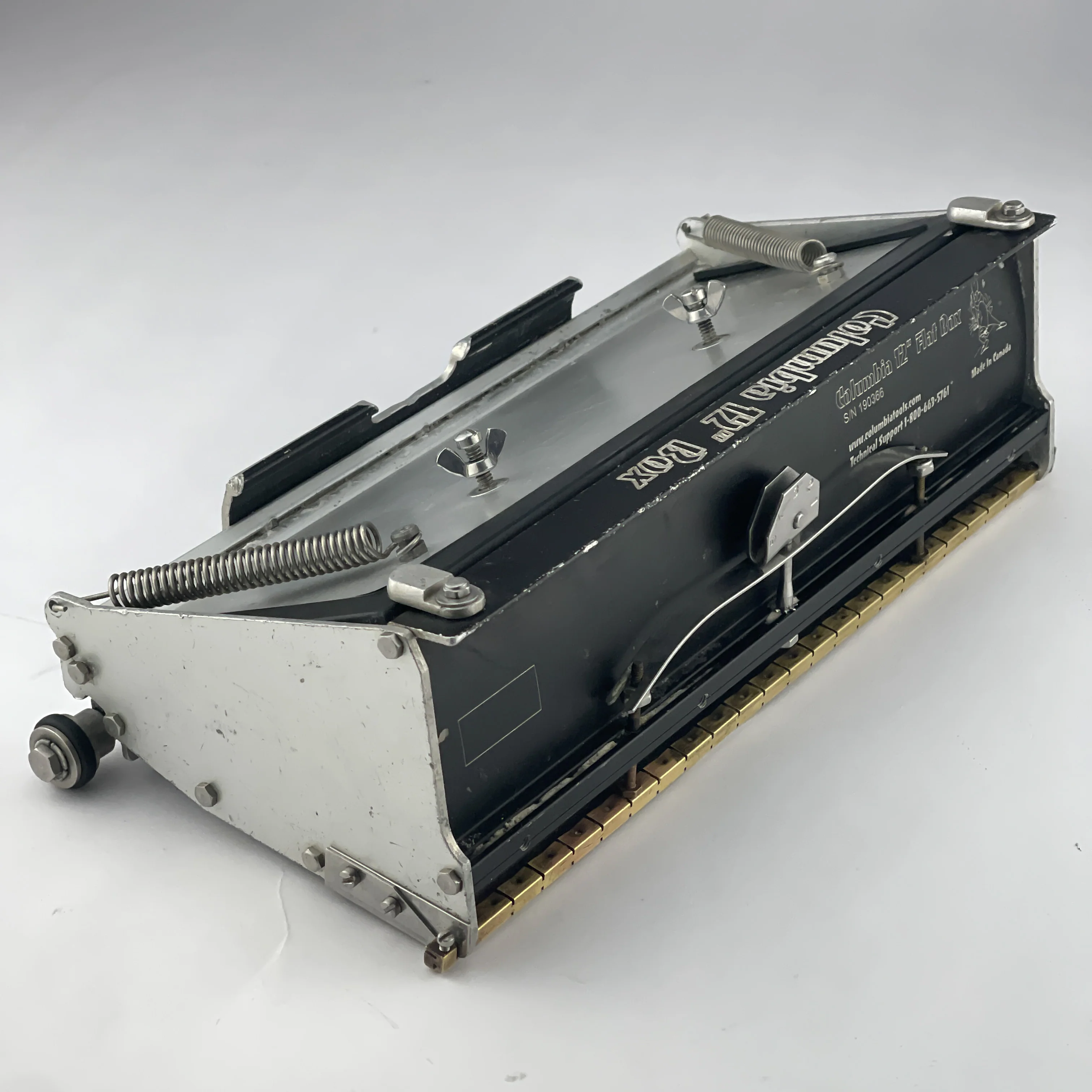 Columbia 12" Flat Box - Pre Owned Great Condition