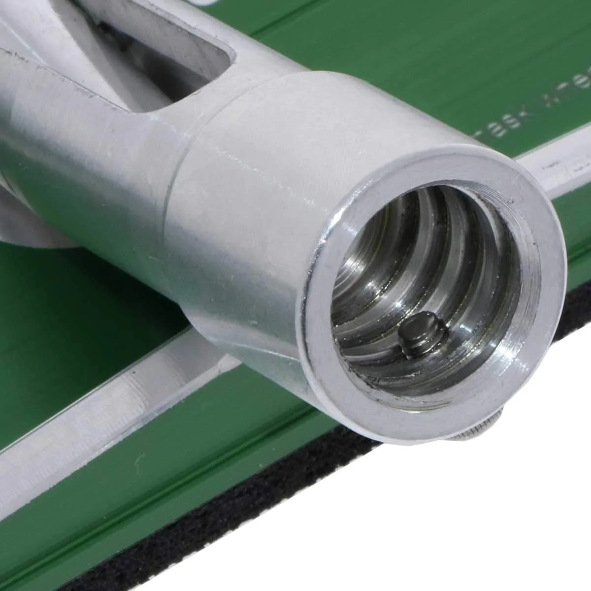 USG Sheetrock Drywall Pole Sander, Head Only - Image 3